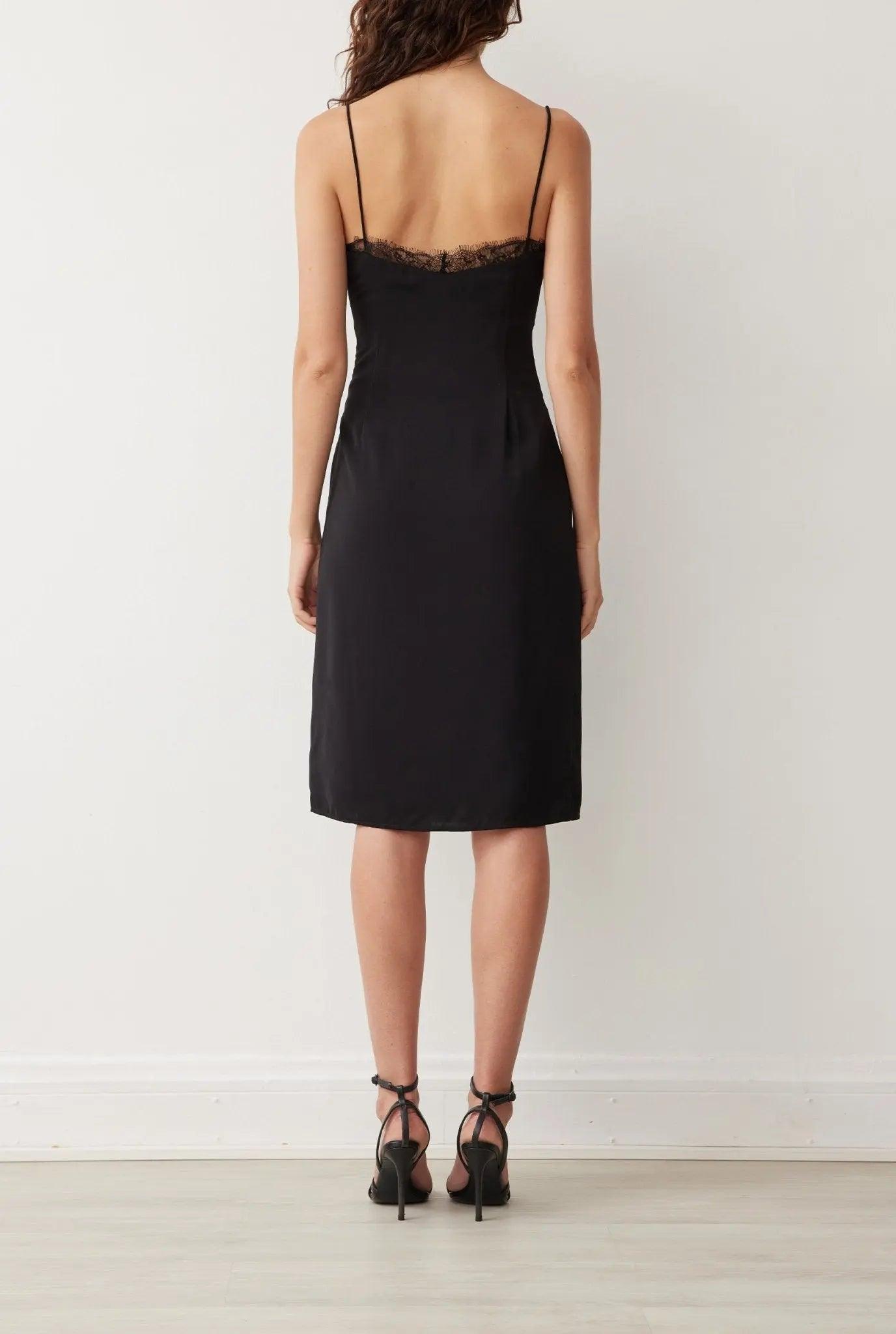 TWIST & SHOUT DRESS IN NOIR BOSKEMPER