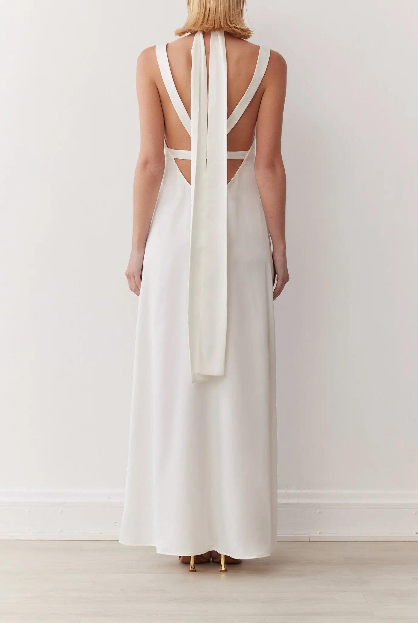 BEHATI MAXI DRESS IN PEARL