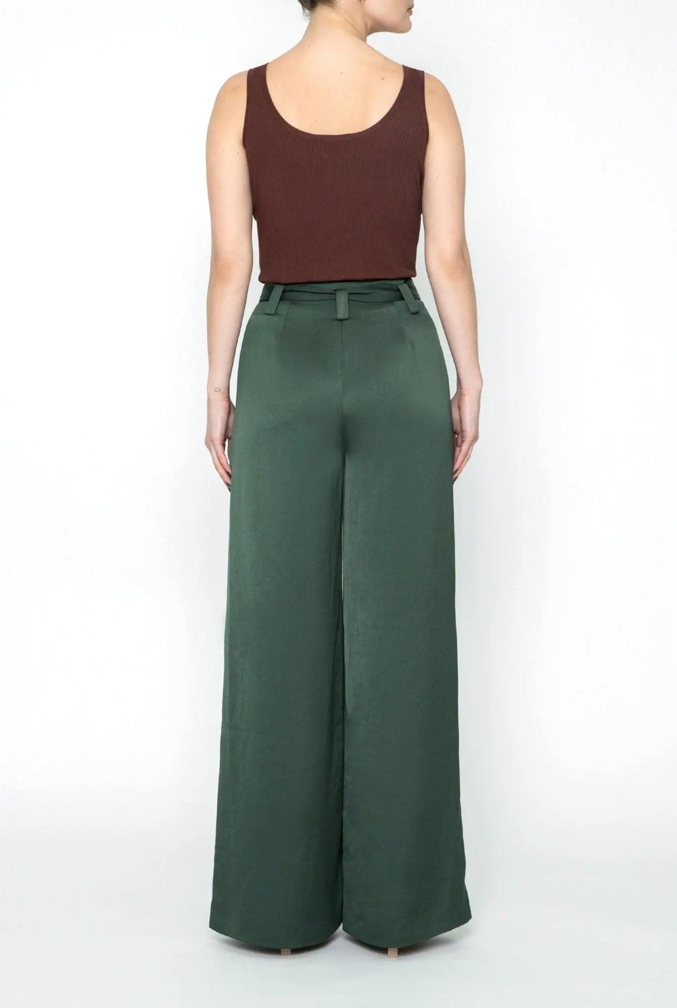 CARLTON PANT IN DEEP GREEN