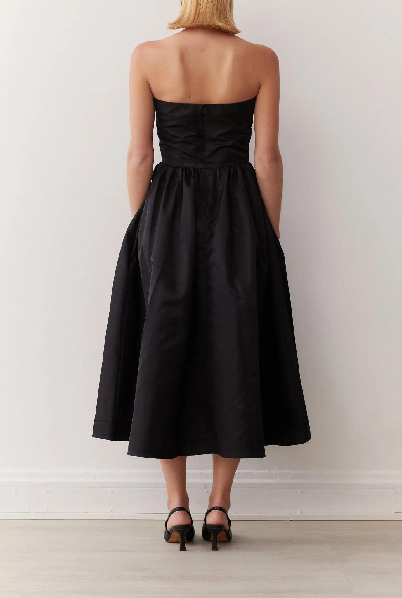 CARRIE DRESS IN NOIR