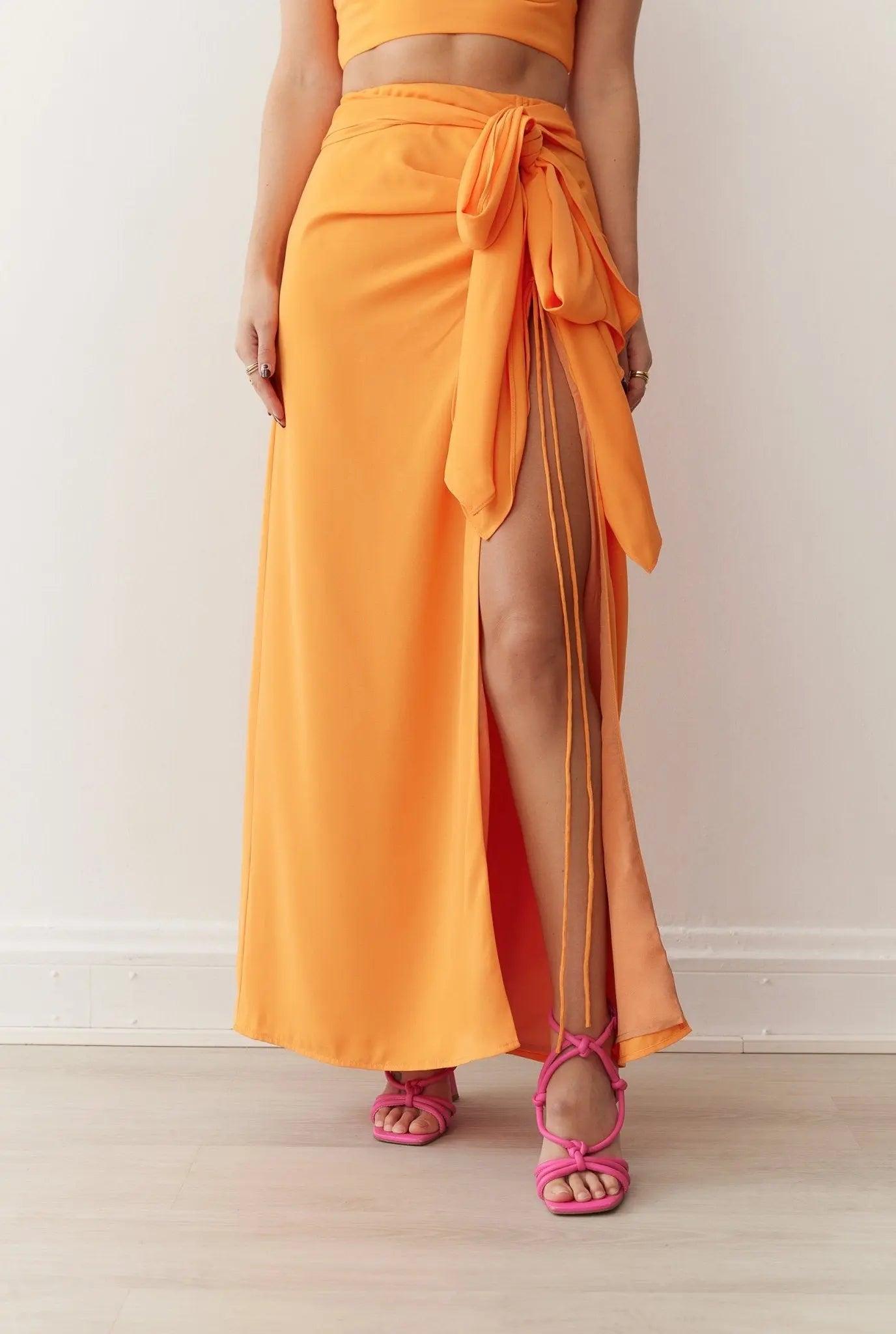 SOUTH SKIRT IN TANGERINE